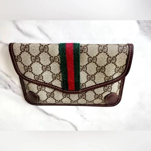 Ladies Gucci clutch/pouch bag sherryline. Vintage - Picture 5 of 12
